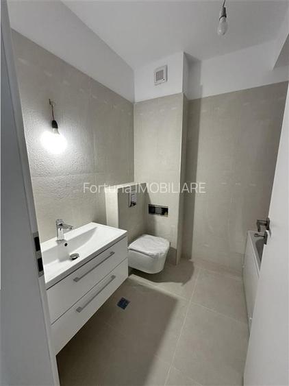 Apartament 3 camere de inchiriat, bloc nou - 9