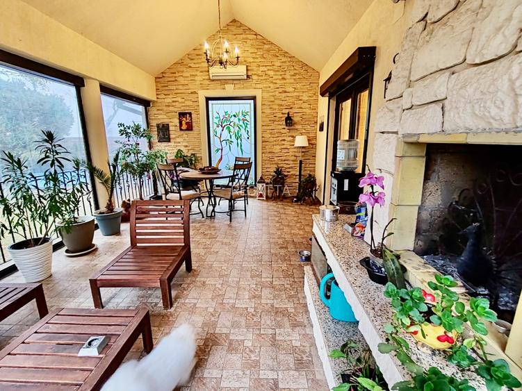 Vila spatioasa de inchiriat 7 camere cu gradina  si terasa spectaculoasa - 17