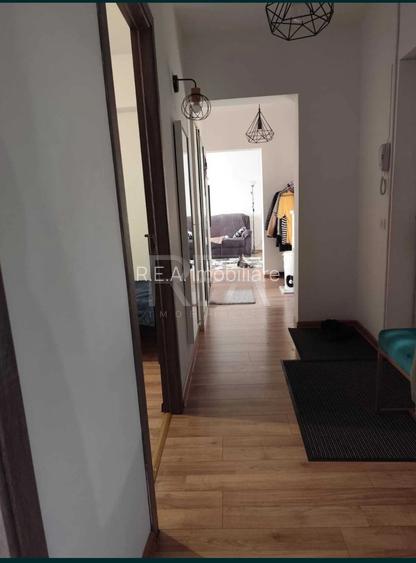 4 camere decomandat | 85 mp | Renovat complet | Etaj 3 | Mărgeanului - Bârcă - 4