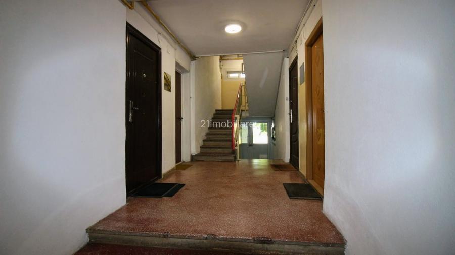 Apartament 2 camere, mobilat, etaj 1/4, Aleea Compozitorilor, aproape de metrou - 13