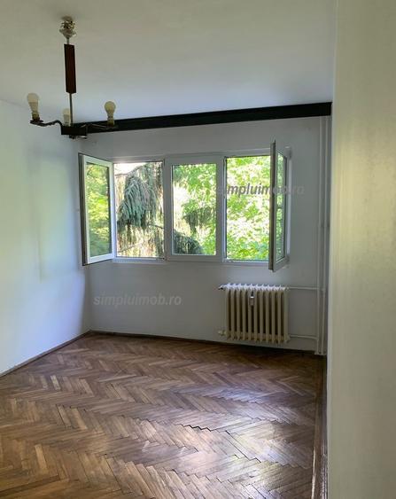 Apartament 3 camere 63 mp etaj 3/4 zonă verde – Berceni/Piata Sudului