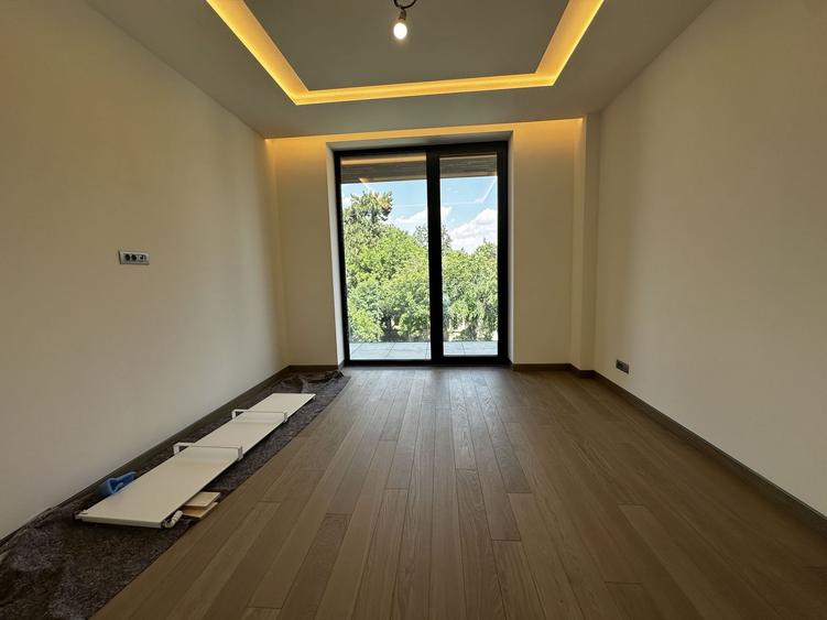 Penthouse Spatios si Rafinat pe Bulevardul Kiseleff