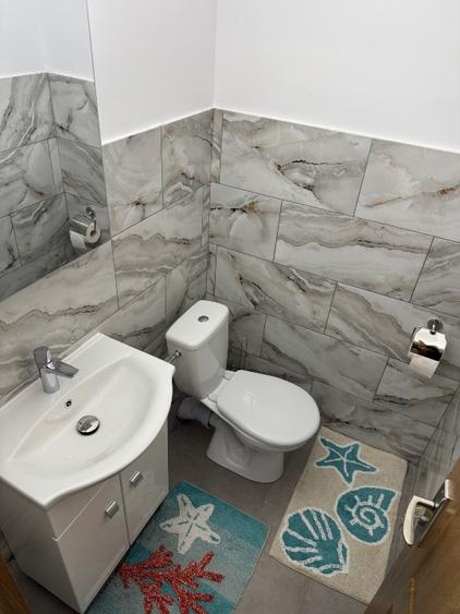 Închiriez apartament 4 camere zona Dristor -Baba novac