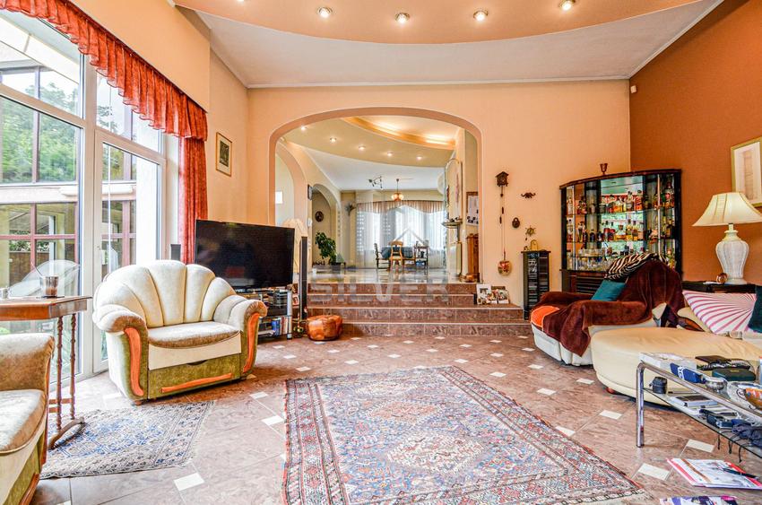 Casa Individuala cu 6 camere in cartier Andrei Muresanu, Cluj-Napoca