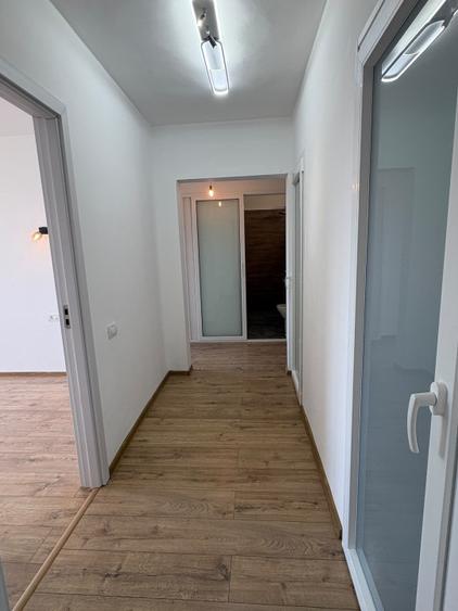 Apartament 2 camere-decomandat-zona Titan