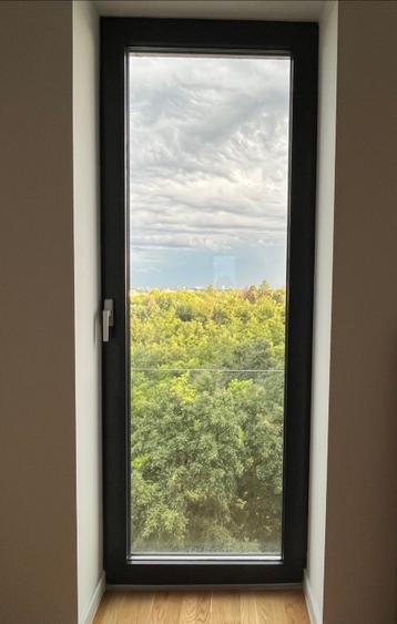 Proprietar, vind apartament  elegant,  vedere deosebit de frumoasa