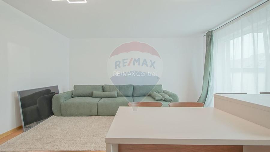 Penthouse Brasov | Prima închiriere | 95 mp utili + 36 mp balcoane - 2