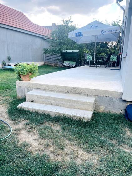 Casă de vânzare – 6 camere P+M, Haieu