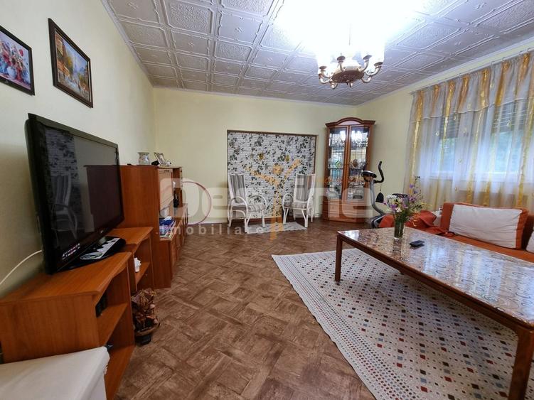 Casa din Caramida + 4000 mp teren  central Drajna Ogretin!