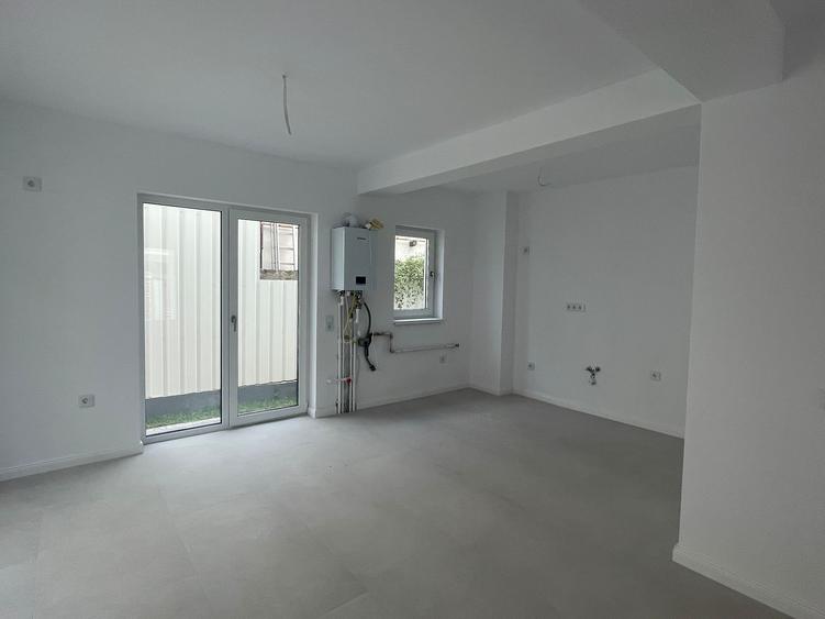Case individuale cuplate de vânzare în zona centrala str. Paltinis