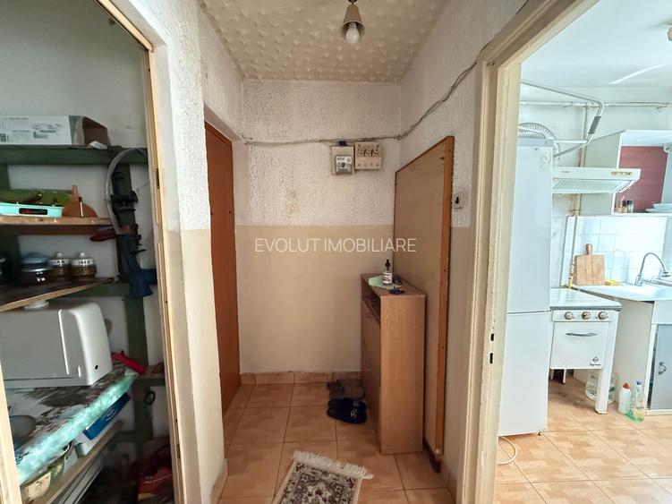Apartament 2 camere Ultracentral Medgidia vis a vis Primărie - 3