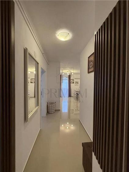 GIROC ESO - 3 Camere - Etaj 2 - LIFT - Balcon spatios