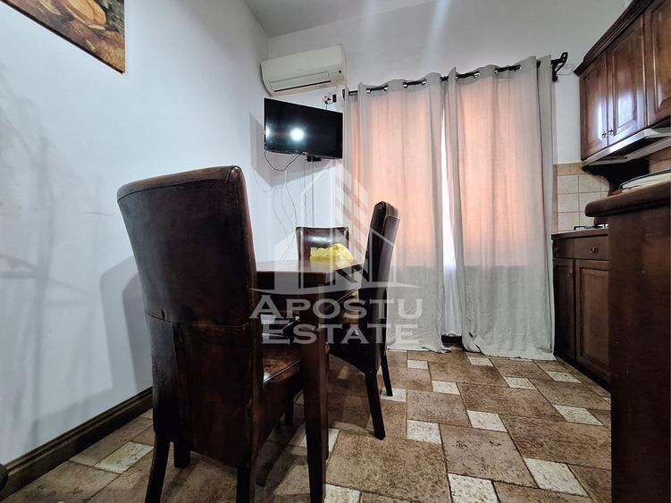 Apartament 2 camere, 60 mp utili, zona Centrala