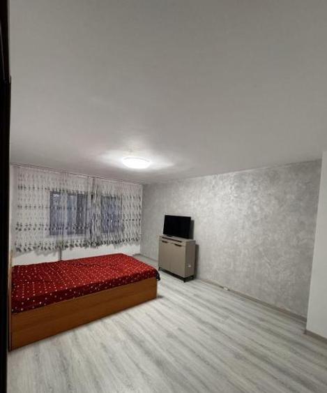 Apartament 2 camere decomandate zona Far