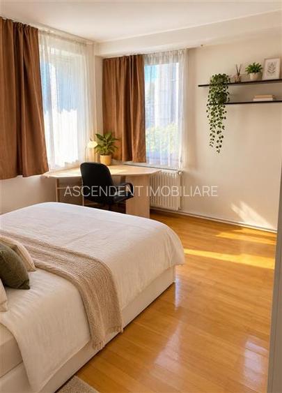 Apartament generos, 90 mp, 3 camere si parcare privata, Grivitei, Brasov - 9