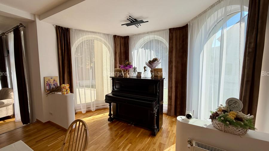 Vilă exclusivistă cu 5 camere si  piscină încălzită cu 918 mp teren - 4