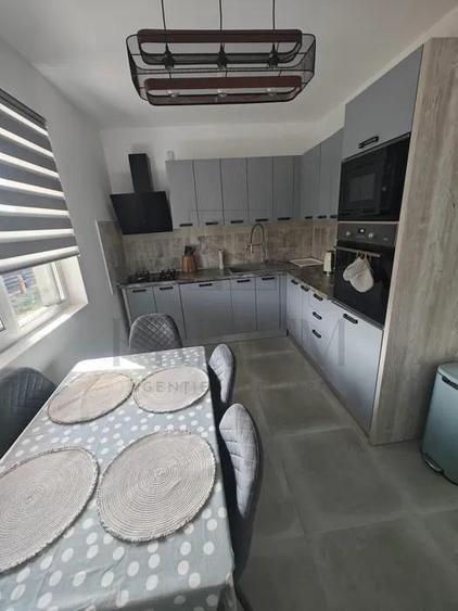 DUPLEX SUPERB - ZONA EXCELENTA - GATA DE MUTAT