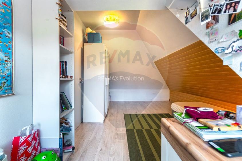 CASA 4 CAMERE SINGURA IN CURTE RENOVATA| BECI |STR. MIRASLAU GRIVITEI - 43