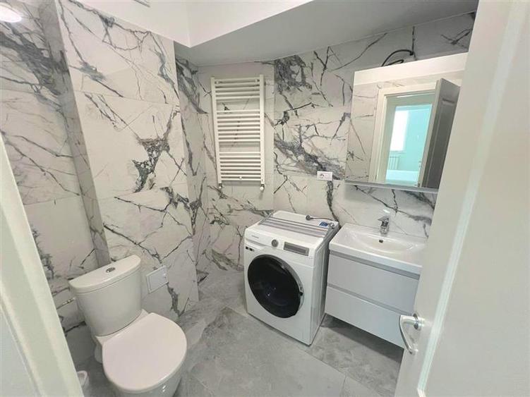 Apartament INTABULAT in Tatarasi: 4 camere, 93 mp, parcare inclusa
