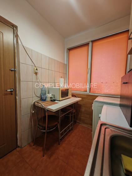 Dristor | metr.Dristor la scara blocului | Garsoniera mobilata in bloc anvelopat - 10