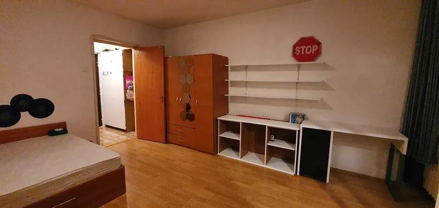Garsoniera Obor | Decomandata | Proximitate Metrou