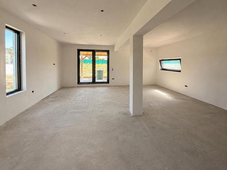 Casă Individuală în Teleac | 140 MP Utili | Teren 550 MP | 4 camere