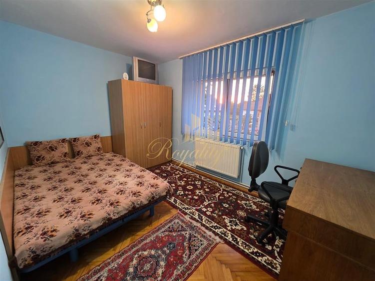 Apartament 2 camere, CENTRALA proprie, ETAJ 1- Zona Lipovei