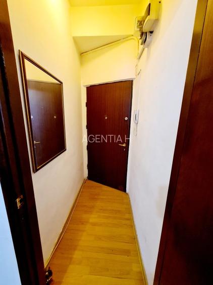 Garsoniera Magheru Ambasada Angliei str. Pitar Mos etaj 4/6 mobilata RS1 - 8
