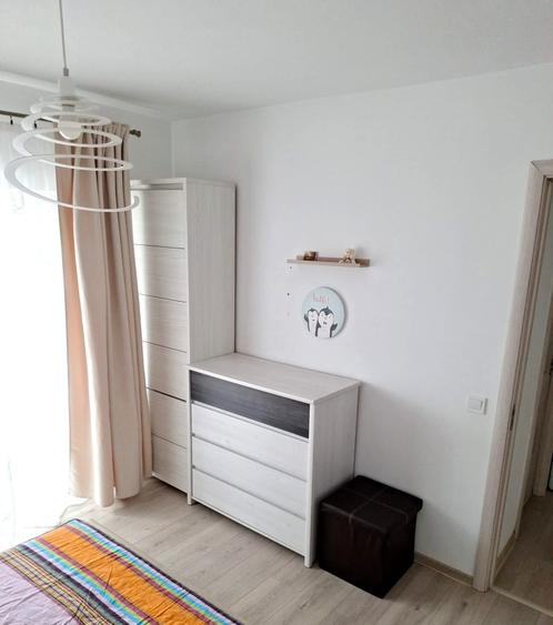 Apartament 3 camere 70mp zona Spital mobilat utilat 87.000eur neg