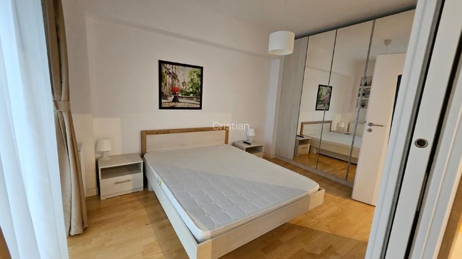 Apartament 2 camere cu metrou la scara blocului si vedere spre Sud - 4