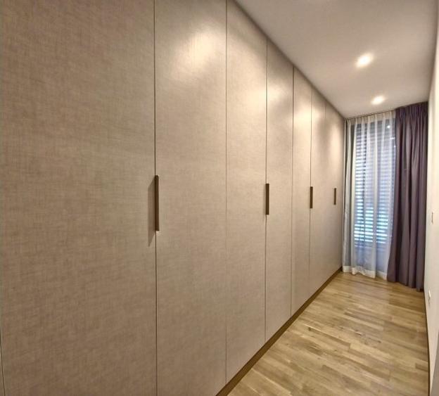 Apartament 5 camere mobilat - Primaverii
