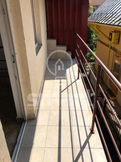 Casa cu spatiu comercial si locuinta 100 mp, strada Motilor