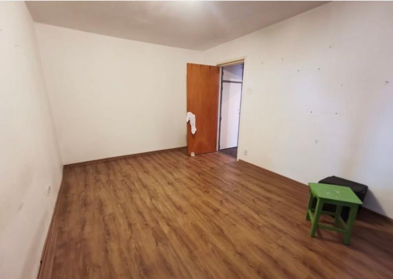 Apartament 2 camere de vanzare Lujerului