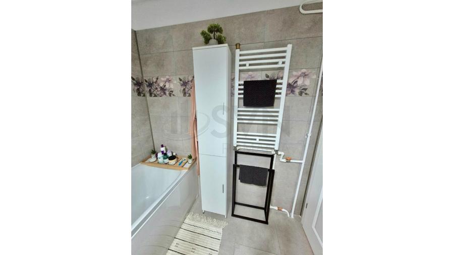 REA1027045 2 Camere I Mobilat I Metrou 1 Mai