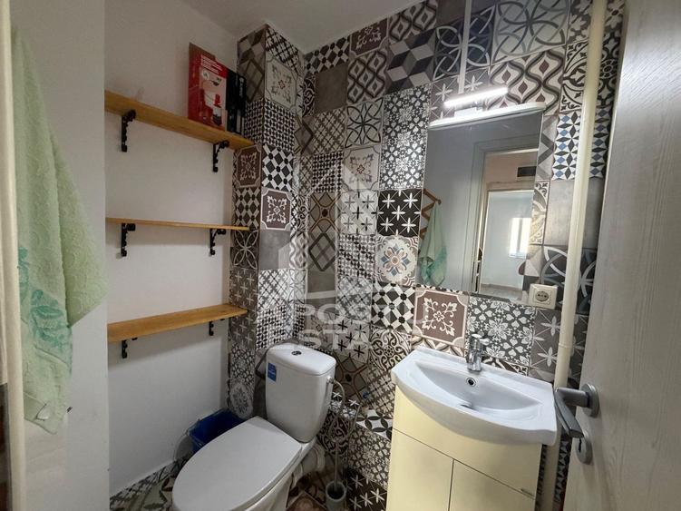 Apartament cu 3 camere de vanzare, renovat , Aradului, Timisoara