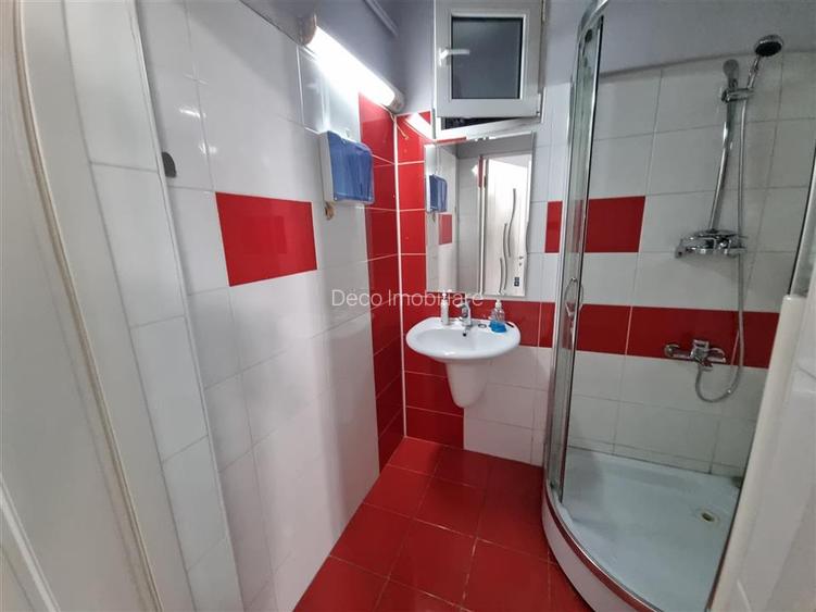 Apartament cu 2 camere, Central, Camera de Comert - 11