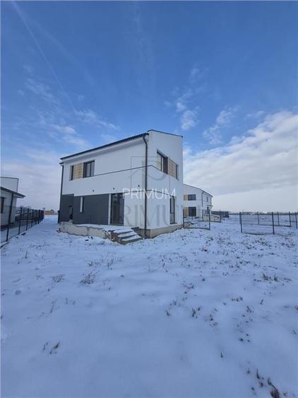 Duplex superb cu 4 dormitoare - teren 330 mp - locatie foarte buna - cartier exc - 5