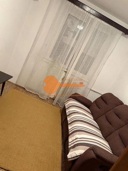 Apartament cu 3 camere zona Tineretului