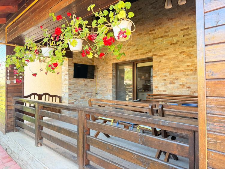 Casa Rm Valcea I 200mp utili I P+E I teren 650mp la iesire din Troianu