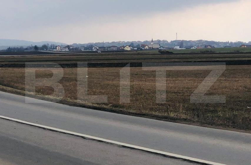 Teren extravilan de vânzare, 30.000 mp, cu potential de construire, Brasov