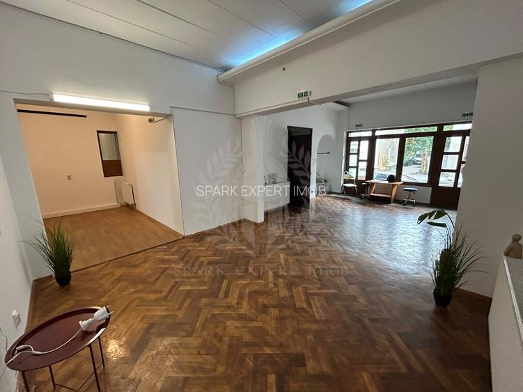 Spațiu comercial de închiriat //160 mp | Zona centrală - 6