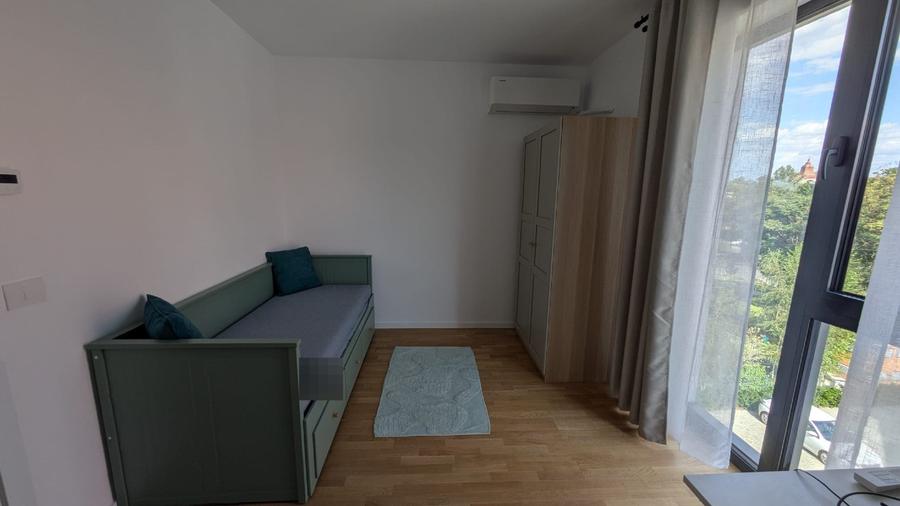 Apartament 3 camere Paltim - prima inchiriere