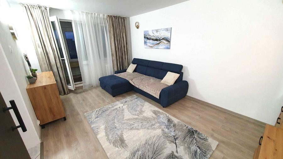 🚇 Închiriez Apartament cu 2 camere, 50 m de metrou 1 Decembrie