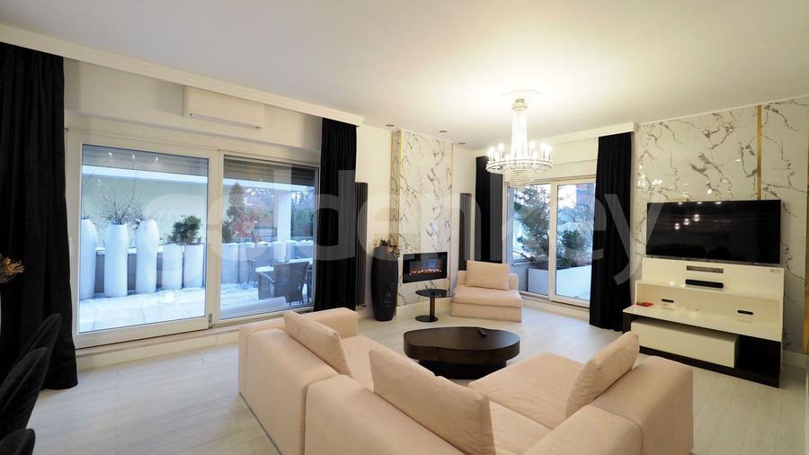 Apartament cu 5 camere in fata Parcului Herastrau | 210mp terasa si garaj