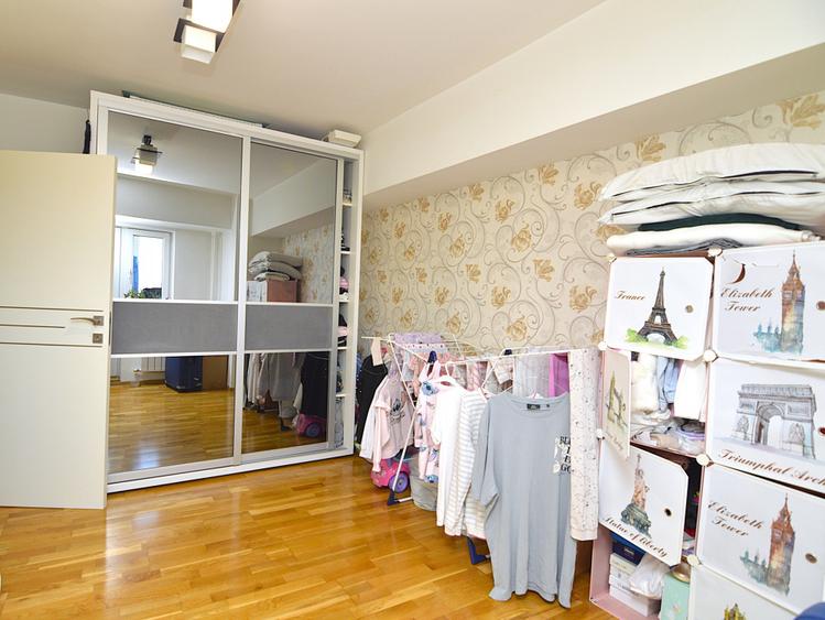 VANZARE APARTAMENT 3 CAMERE UNIRII – PIATA ALBA IULIA