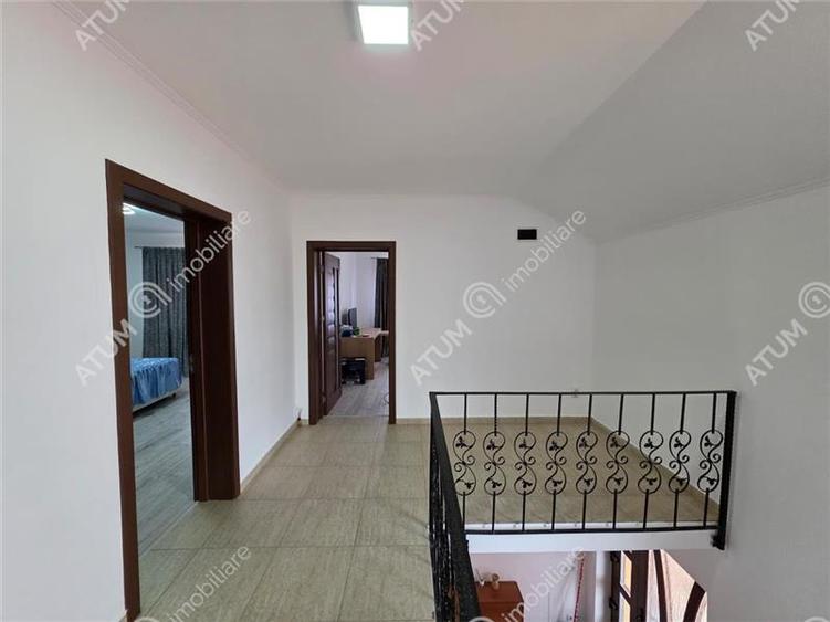 Casa individuala cu 5 camere si curte proprie in cartierul Tineretului