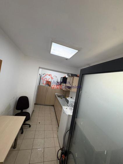 Spatiu Comercial/Depozitare, 270mp+1000mp parcare, Tatarasi