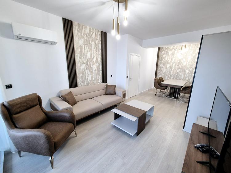 Faleza Nord - vedere la mare - apartament de lux