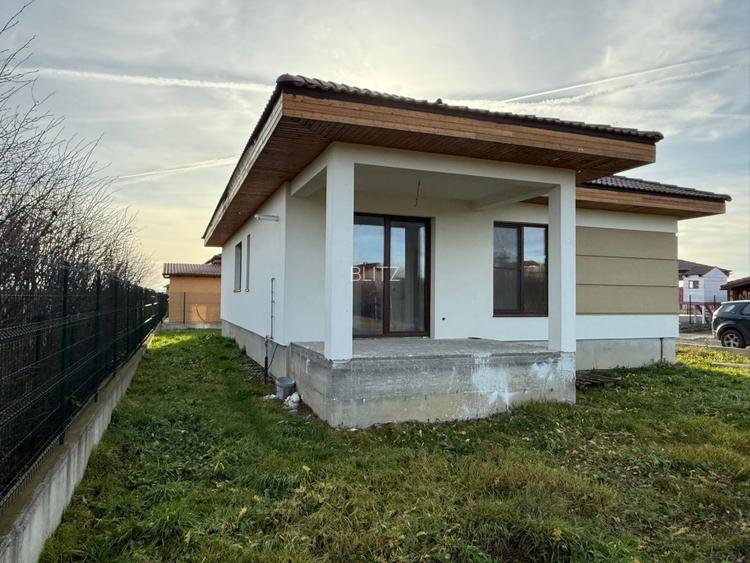 Casă finalizată stil mediteranean , 3 dormitoare, 100 mp utili – Sat Săsar - 5