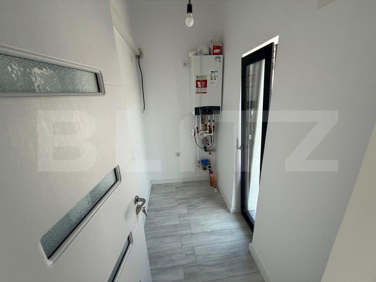 Casa parter, 65 mp utili, 220 mp teren, zona Damila